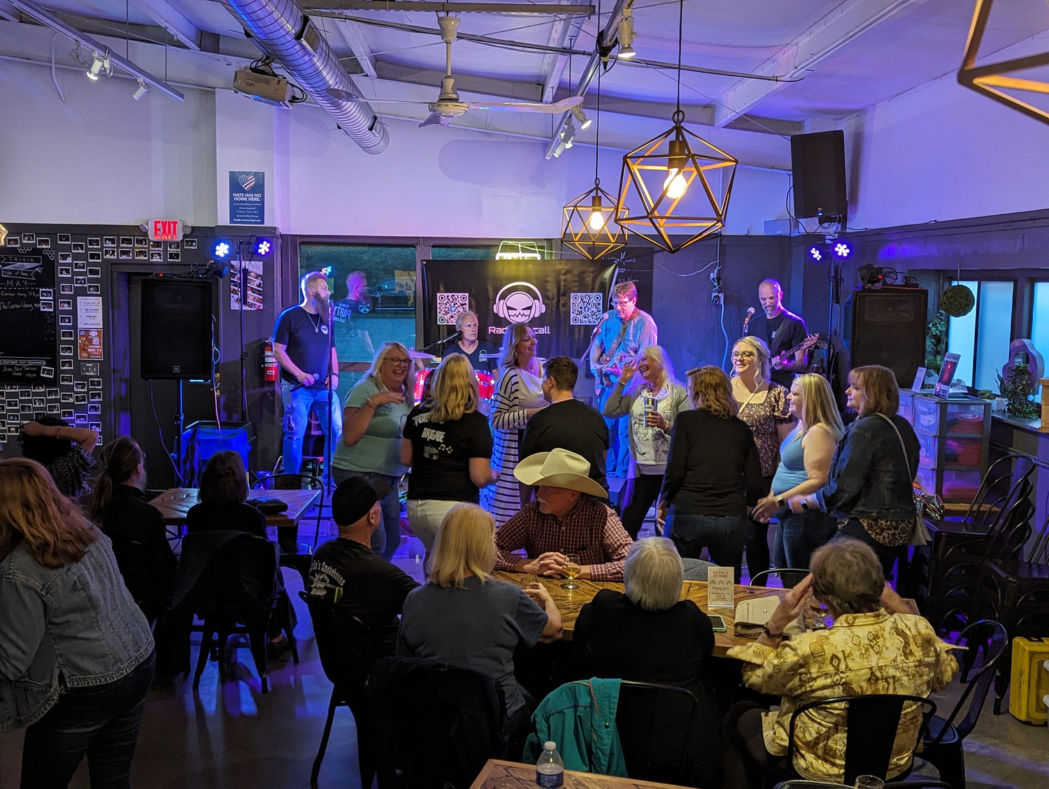 🎶 The Power of Live Music 🎶